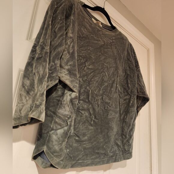 Michael Carrie vintage gray/green velour 3/4 sleeve top L - Picture 2 of 3